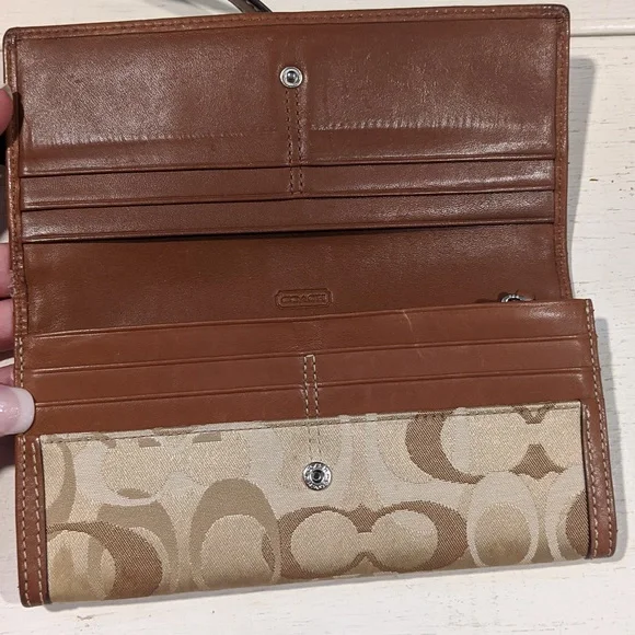 Coach Tan and Brown Tote Bag - Picture 9 of 11